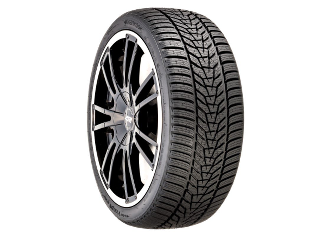 Hankook W330 245/40R18V